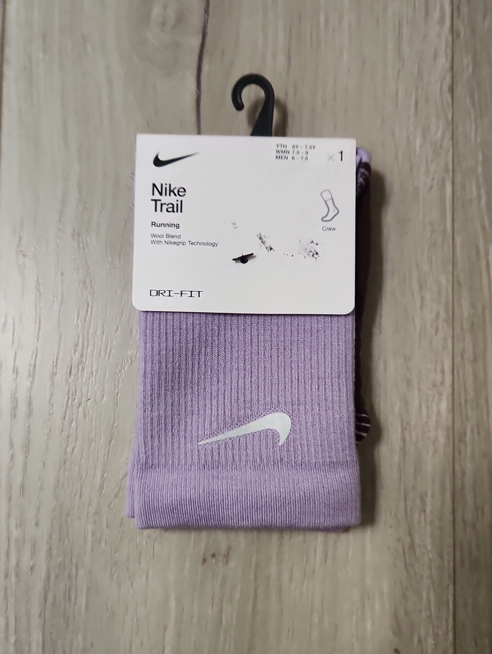 Nike Trail-Running Crew Socks Purple HF0854-500 Mens 6-7.5 Womens 7.5-9